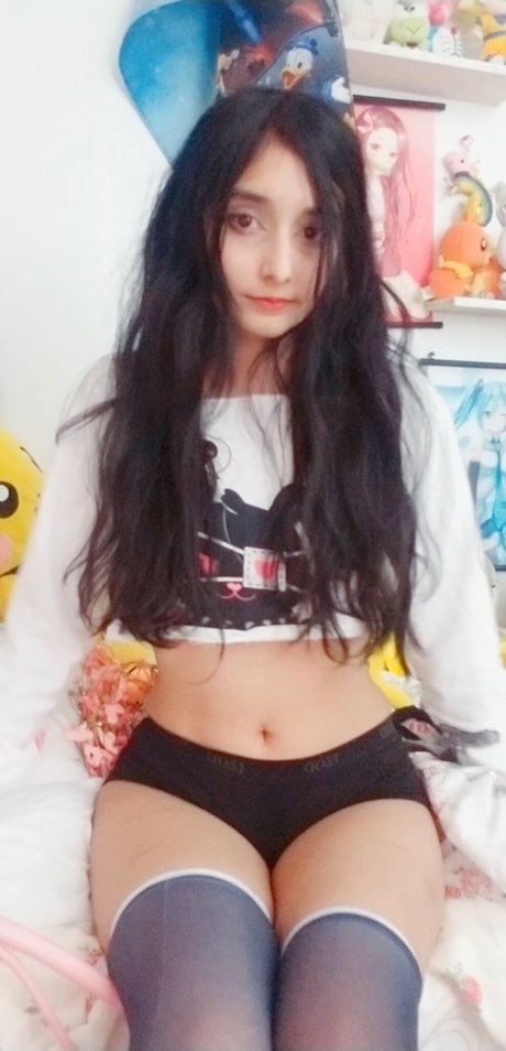 hinawynne nude pornstar img