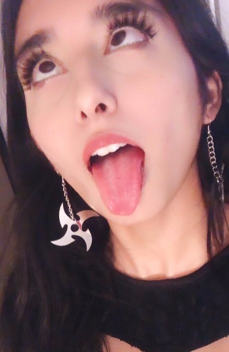 hinawynne sexy star pics