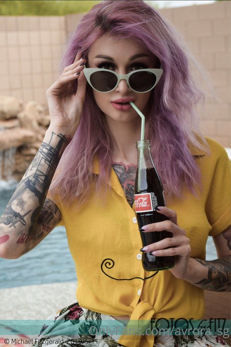 Flame Jade star pretty galleries