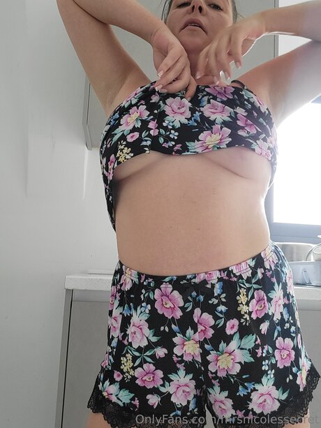 mrsnicolessecret star beautiful pics