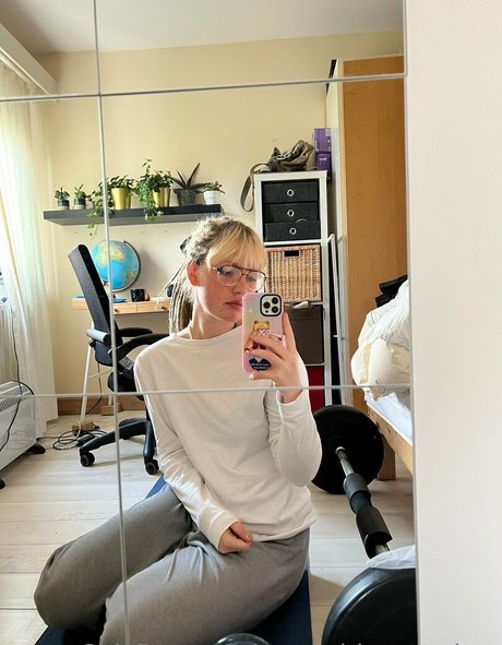 tweetylau Profile pic