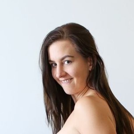 Tindra Frost model pretty pictures