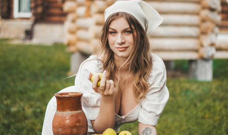 Alice Lu nude model photos