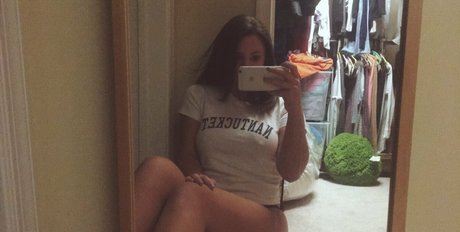 Dana S star exclusive img