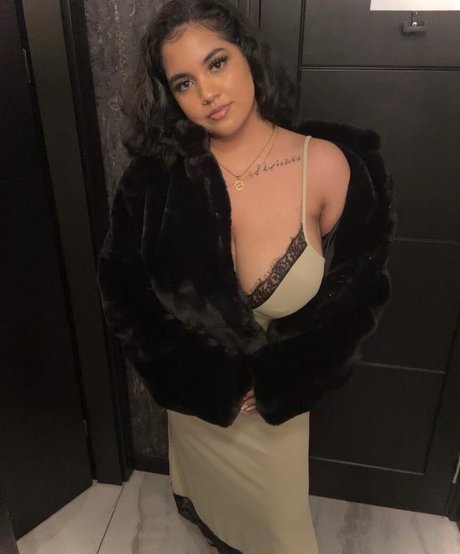 Boa Hancock star naked picture