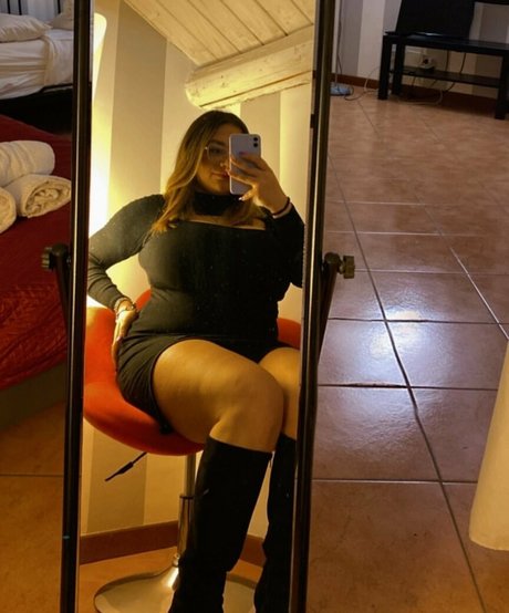 Letizia Scrivani star top pic