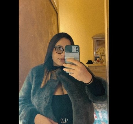 Letizia Scrivani art star pictures