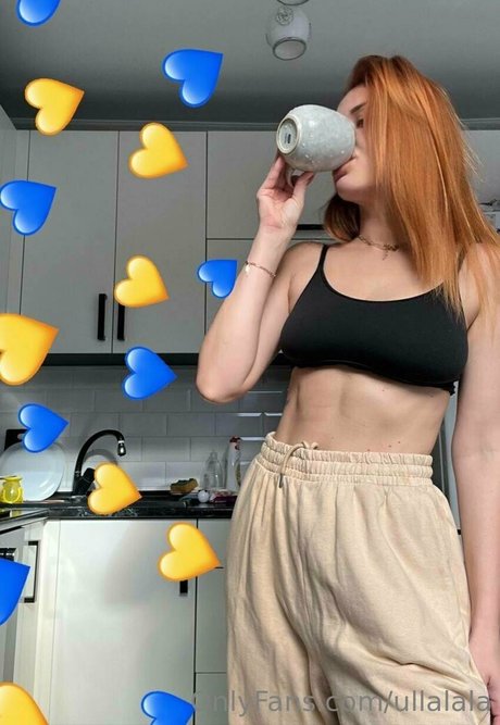 ullalala art star img