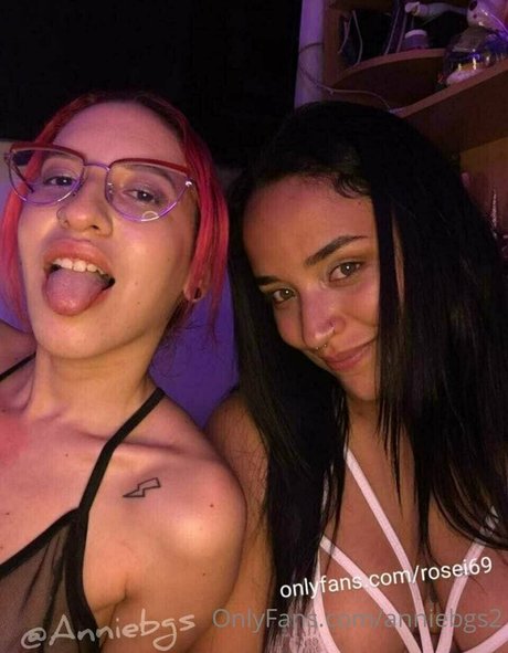 anniebgs2 perfect pornstar photos