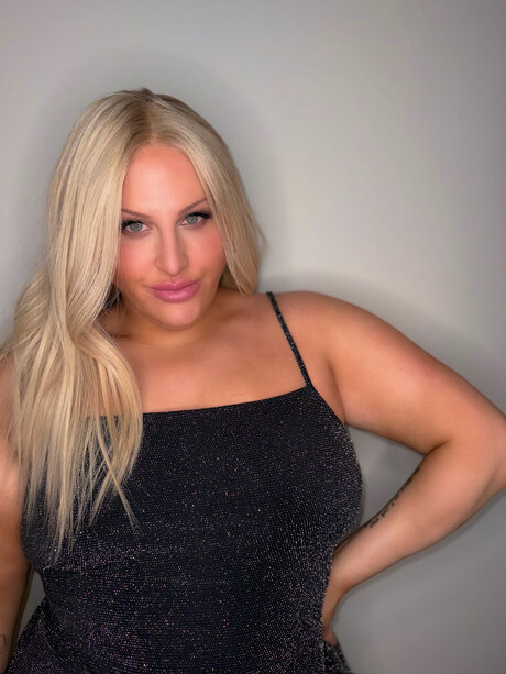 naomiplatinum model sex galleries