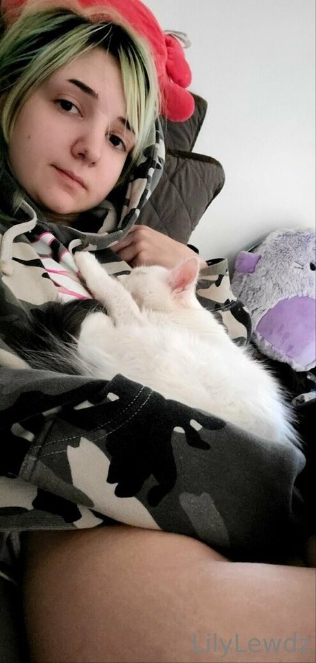 lilygripzfree pornstar nice photo