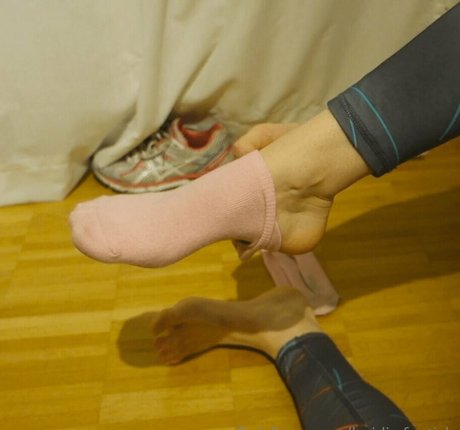 heidis feetish star pretty pictures