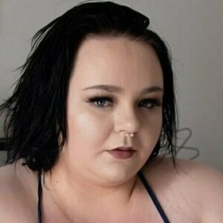 peytonthomasfree hot pornstar img