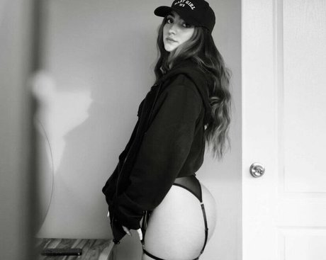 Tam Valladolid pornstar top photos