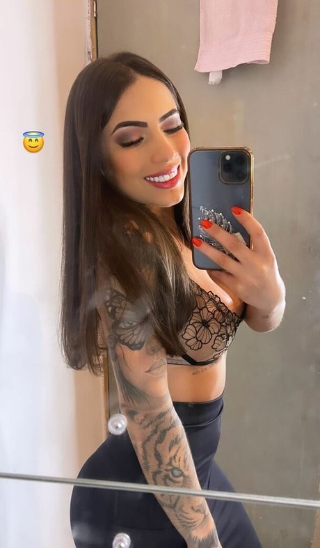 Kauane Siqueira nude actress galleries