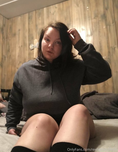 reefercheefer21 model nice photo