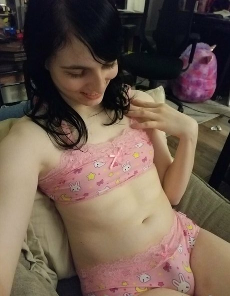 greyfem high quality actress photo