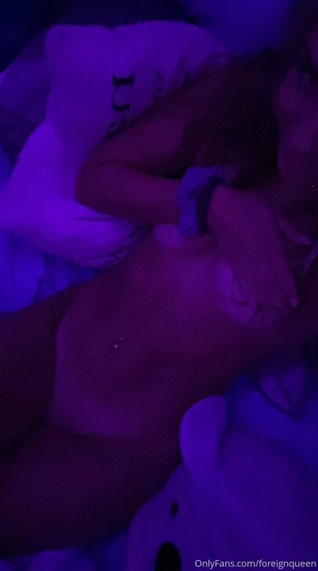 foreignqueen model hot pictures