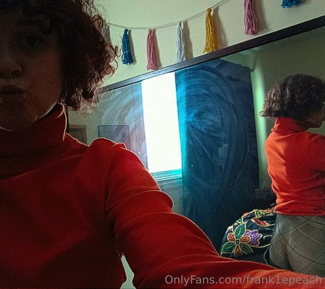 frank1epeach sexy pornstar img