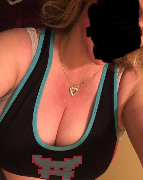 most kinky adventures star nude archive