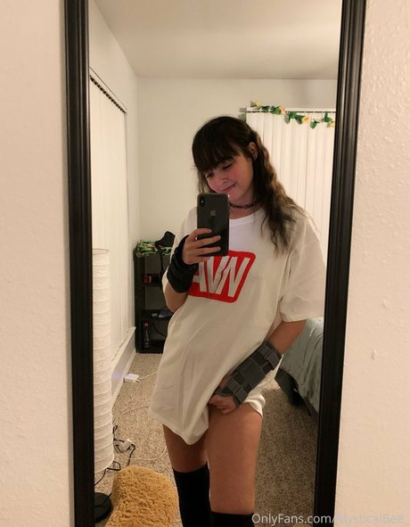 Beeyawnka model exclusive images