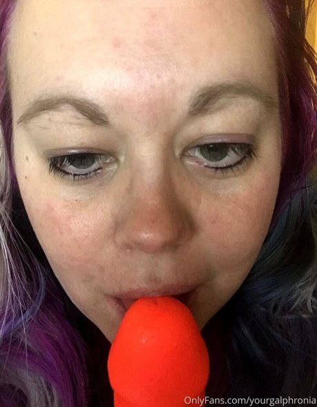 yourgalphronia top actress images