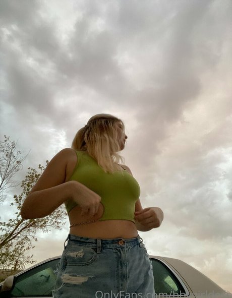 bbygirldess pretty model pics