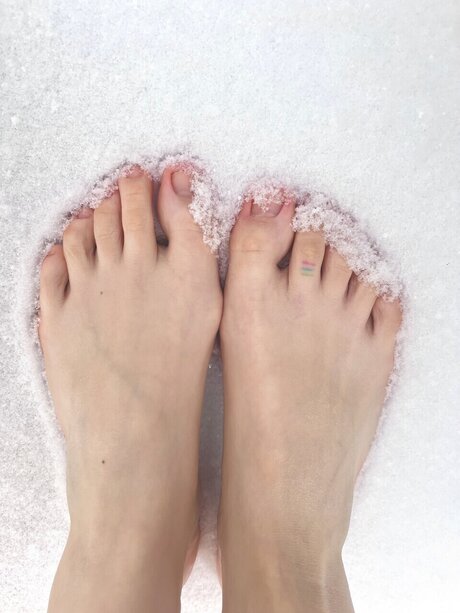 Pocket Tootsies star erotic image