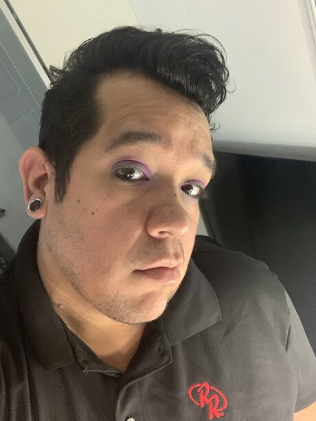 Lio Dean Taylor nude actress photos