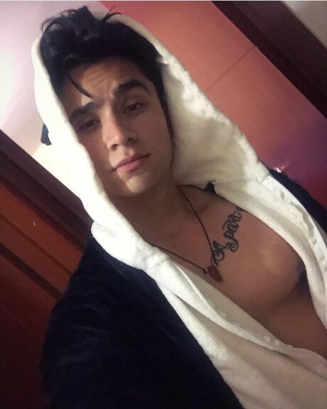 Esteban Moreno best model pics