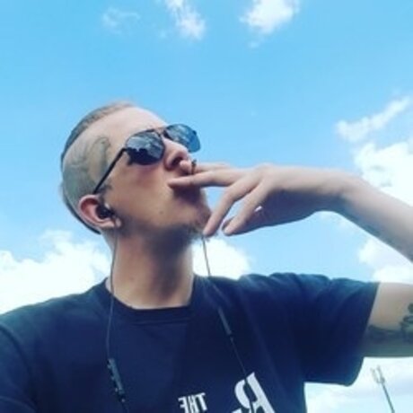 Twist model perfect pictures