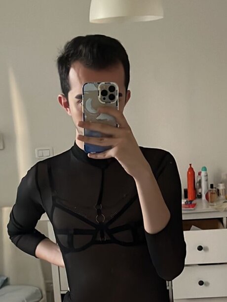 Turkish Femboy naked pornstar image