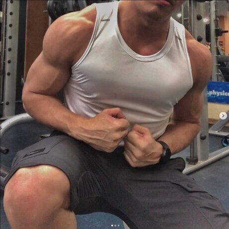 Arban Spuzy adult model image