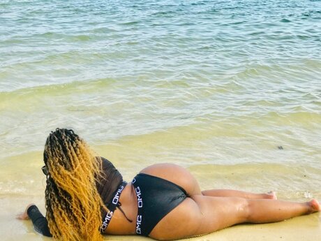 Maami Igbagbo top pornstar img