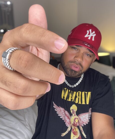 Jeame pornstar nudes pictures