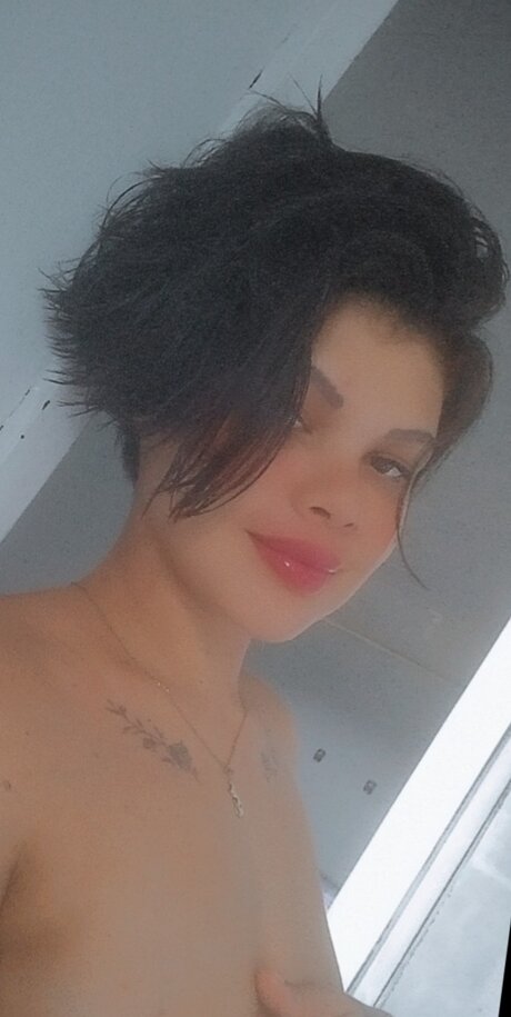 Docinhodrz pornstar hd pic