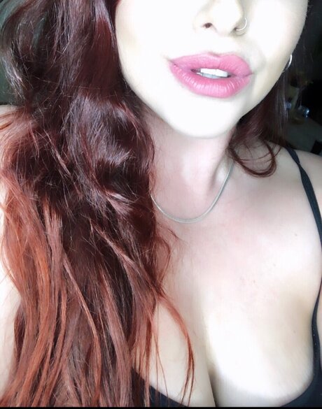 Velvettt model nice pic