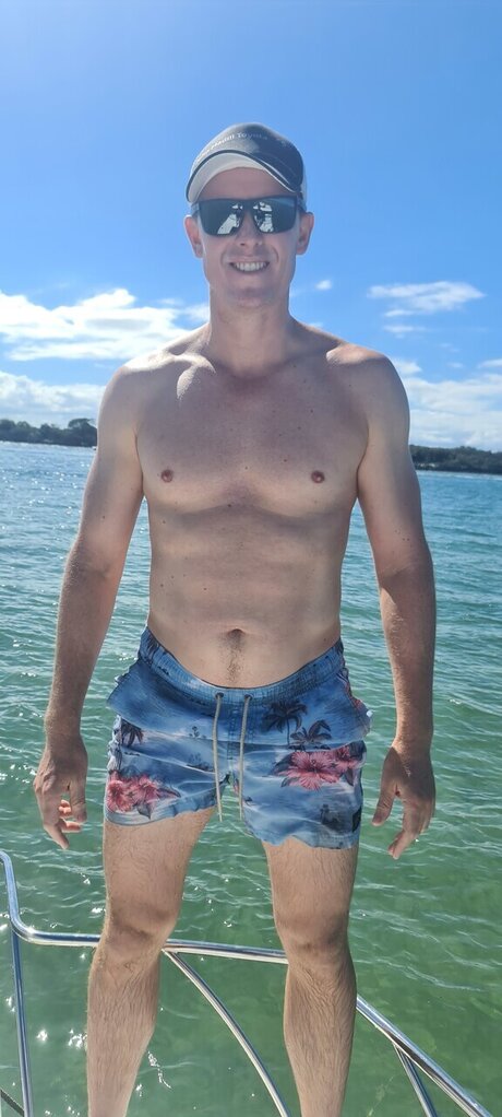 AD GC model high quality photo