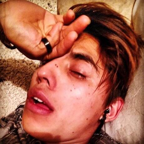 Yared art model pictures