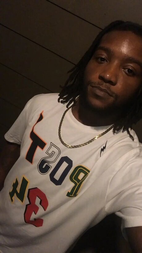 Johnny Adams porn model images