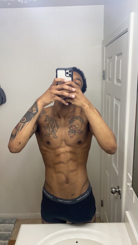 Big E star adult img