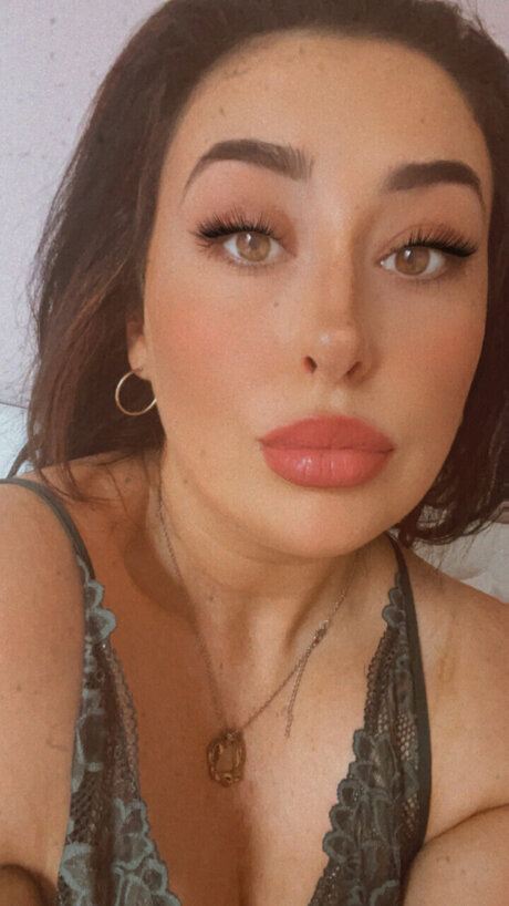 _Abbie Poole exclusive actress archive