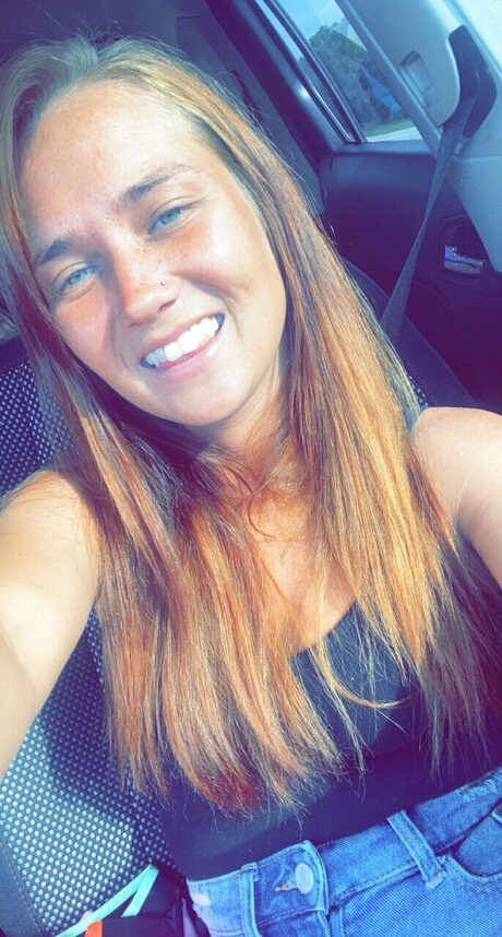 HotLeo95 pornstar beautiful pictures