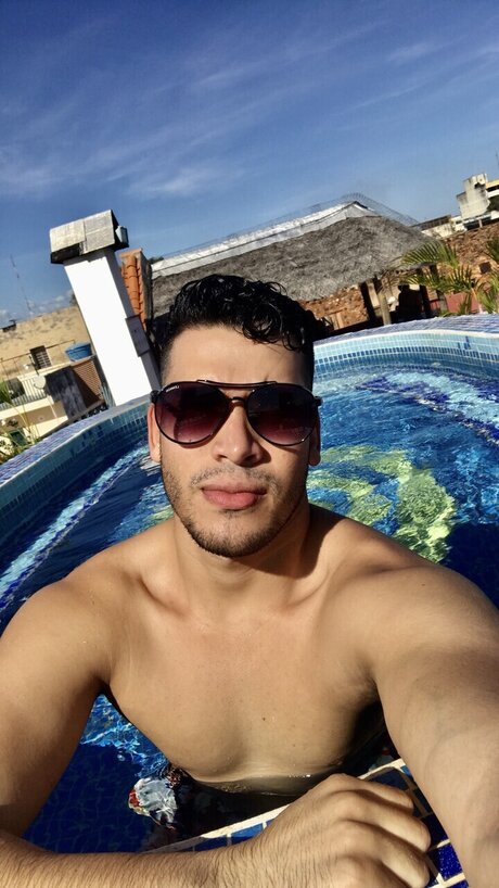 Maykol model naked gallery