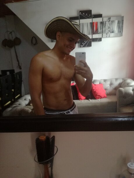 Kenny Regino pornstar pretty pics