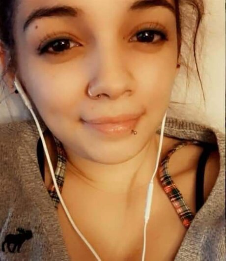 hey lee420 nude model images