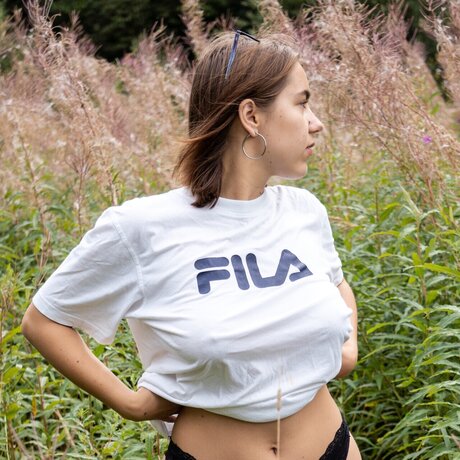 valerie nudes model archive