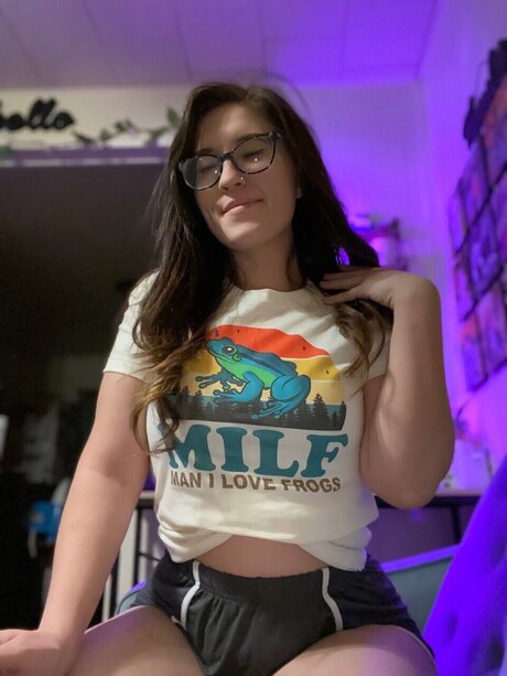 Raeanne model porn pictures