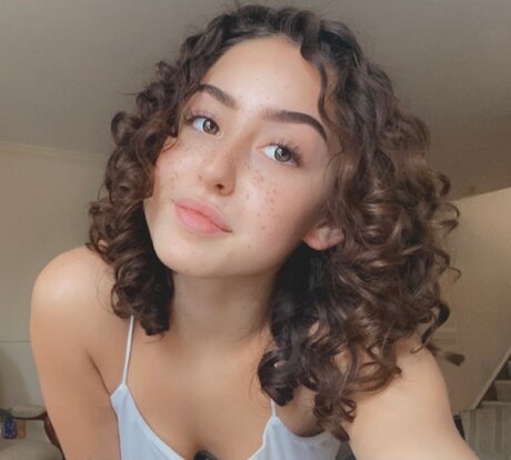 Alexa_ adult star photo