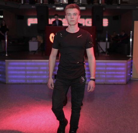 VITALII SENENKO naked model photos